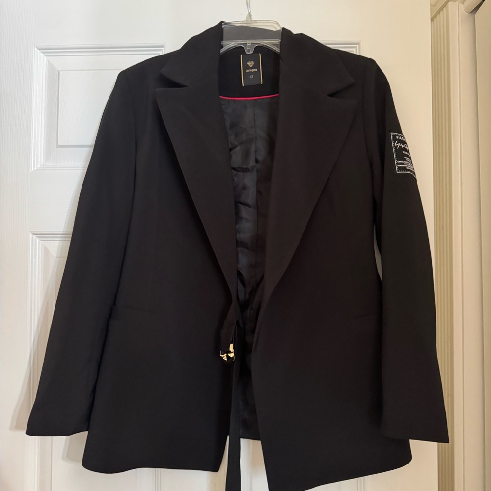 Sempre Piu Black Classic Blazer with Embroidered Patch on Sleeve & Gold Belt
